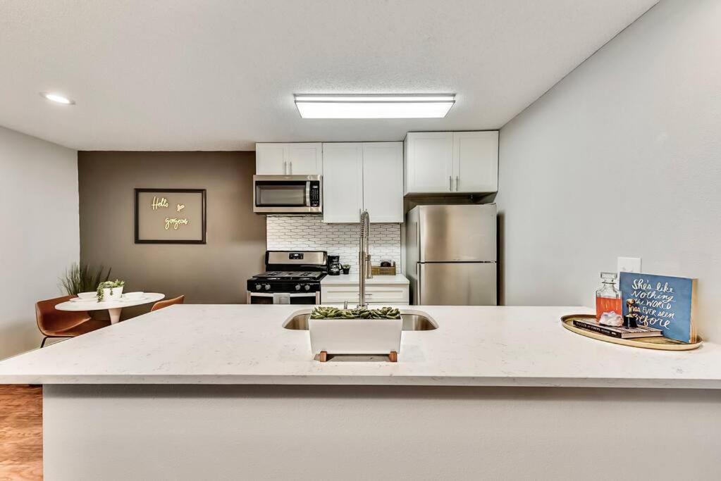 Appartamento Hello Gorgeous Flat Near Downtown! Dallas